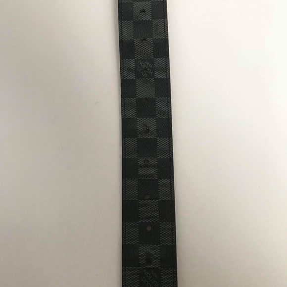 Louis Vuitton Belt LV Initials size 40 (110cm) Use - Picture 5 of 7